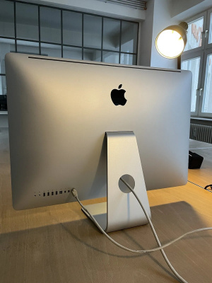 Apple iMac 27 inch, Mid 2011, i5 2.7 Ghz, 8gb, 1 Tb комп'ютер моноблок