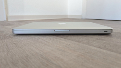 Apple MacBook Pro 13